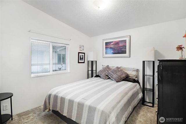 5248 52nd Lane SE, Lacey, WA 98503