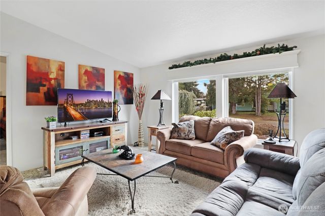 5248 52nd Lane SE, Lacey, WA 98503