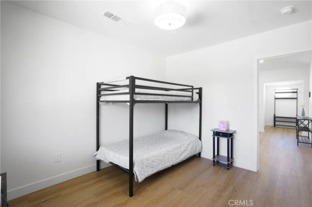 8712 S 11th Ave, Inglewood, CA 90305