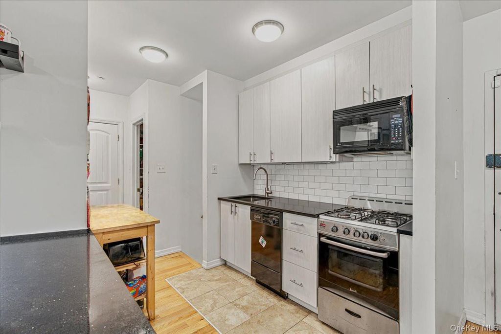 2231 62nd Street 1A, Brooklyn, NY 11204 — photo 5