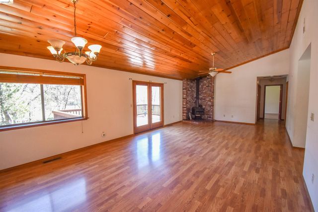 21515 Bellview Creek Rd, Sonora, CA 95370