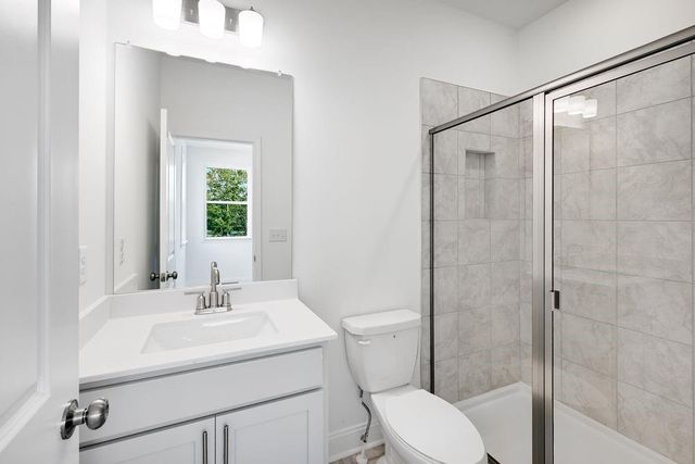 8730 Stratford Oaks Avenue, Ball Ground, GA 30107