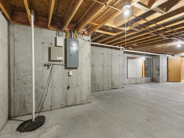 754 E Equestrian Pointe Drive, Oregon, IL 61061