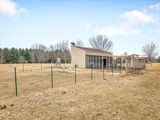 754 E Equestrian Pointe Drive, Oregon, IL 61061