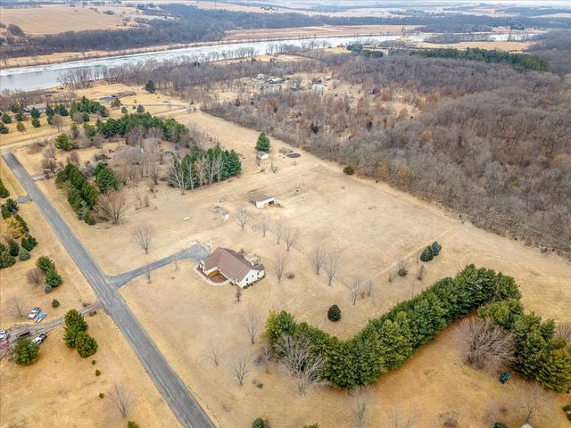 754 E Equestrian Pointe Drive, Oregon, IL 61061