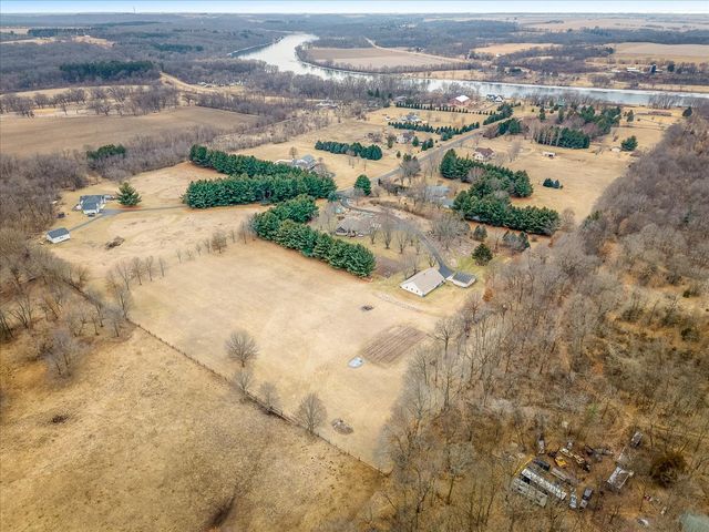 754 E Equestrian Pointe Drive, Oregon, IL 61061