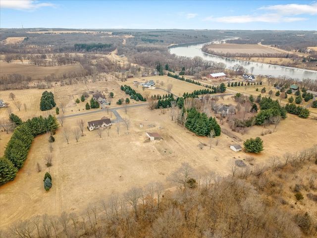 754 E Equestrian Pointe Drive, Oregon, IL 61061