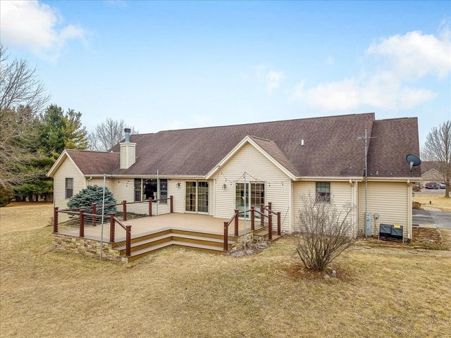 754 E Equestrian Pointe Drive, Oregon, IL 61061
