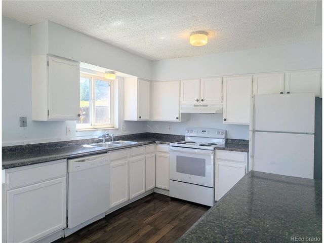 5661 S Lowell Blvd, Littleton, CO 80123
