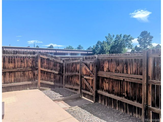 5661 S Lowell Blvd, Littleton, CO 80123