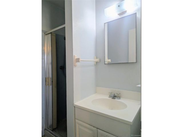 5661 S Lowell Blvd, Littleton, CO 80123