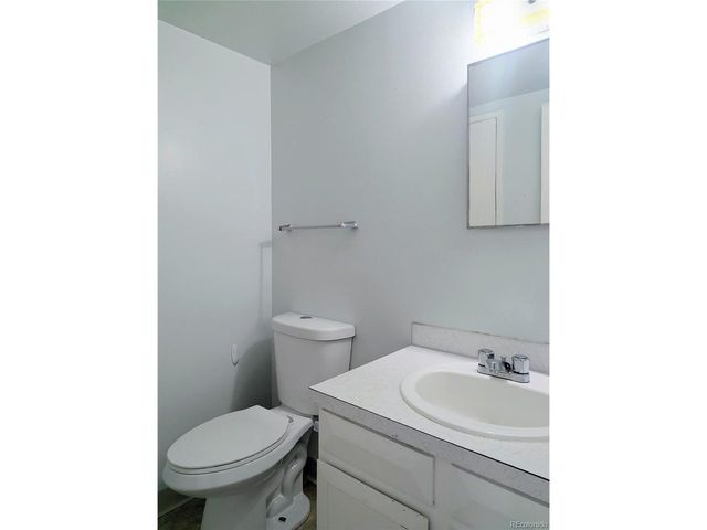 5661 S Lowell Blvd, Littleton, CO 80123