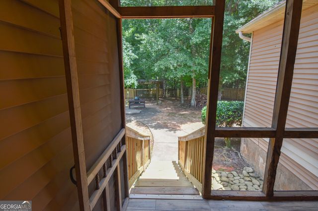 136 Craftsman Way, Milner, GA 30257