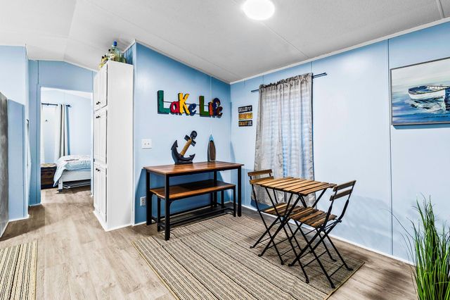 187 Panther, Onalaska, TX 77360