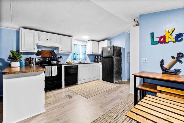 187 Panther, Onalaska, TX 77360