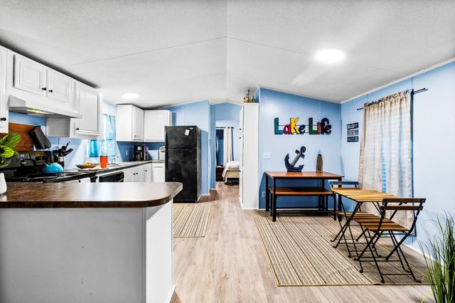 187 Panther, Onalaska, TX 77360