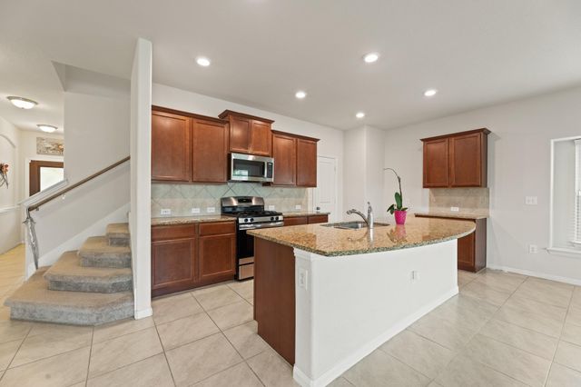 13906 Cantata LN, Pflugerville, TX 78660