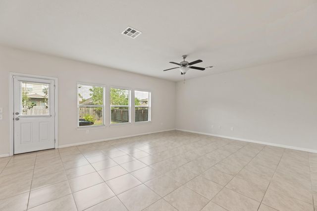 13906 Cantata LN, Pflugerville, TX 78660