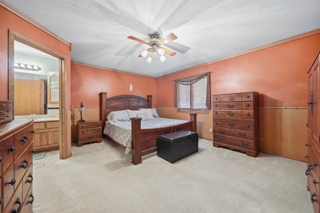 931 N TOH N HAH CT, Wichita, KS 67212