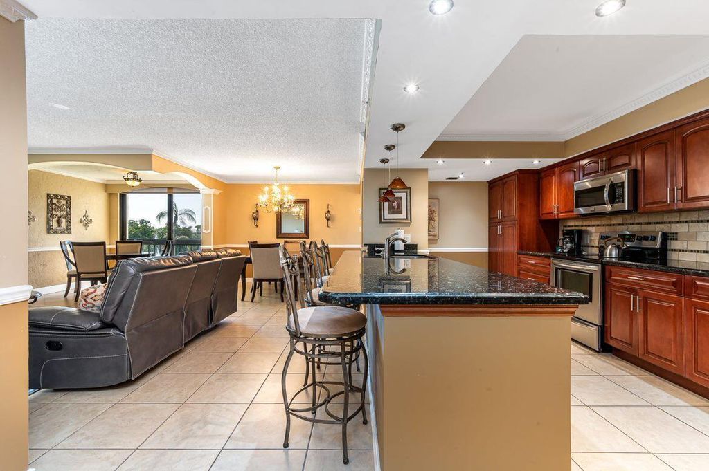 1915 Lavers Circle E309, Delray Beach, FL 33444
