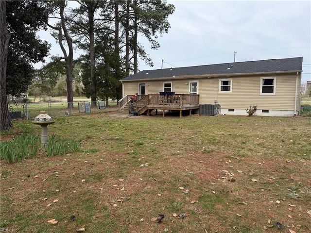 914 Wilson RD, Smithfield, VA 23430