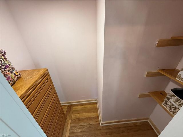 914 Wilson RD, Smithfield, VA 23430