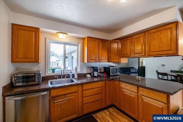 1375 Elm St SW, Albany, OR 97321