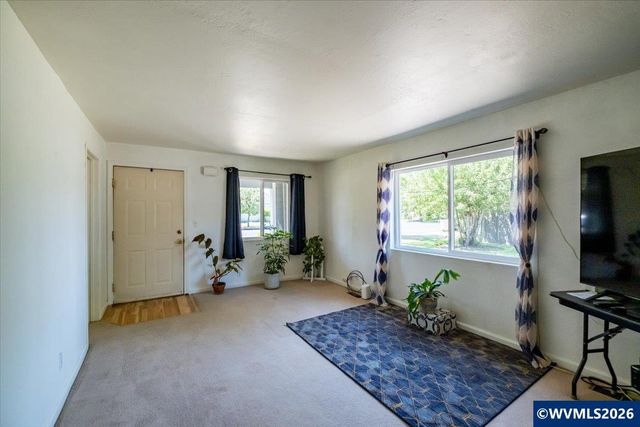 1375 Elm St SW, Albany, OR 97321