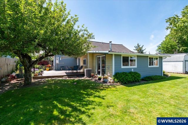 1375 Elm St SW, Albany, OR 97321