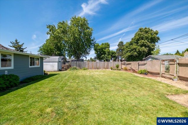 1375 Elm St SW, Albany, OR 97321