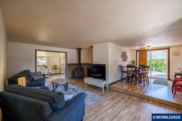 1375 Elm St SW, Albany, OR 97321