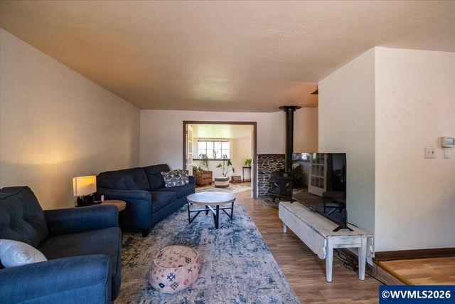 1375 Elm St SW, Albany, OR 97321