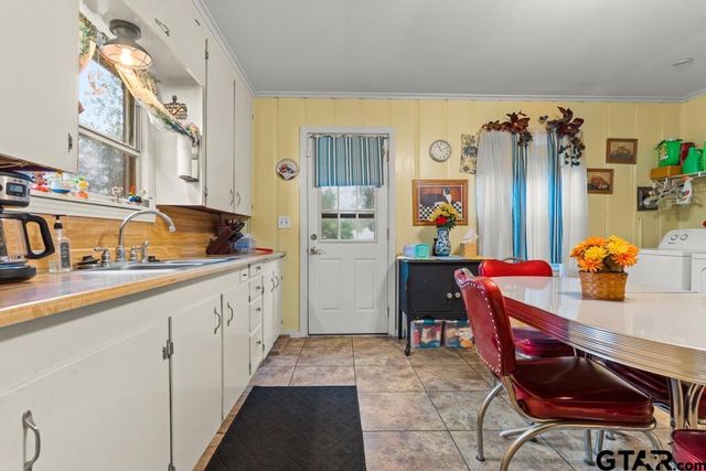 2131 Tryon Road, Longview, TX 75605