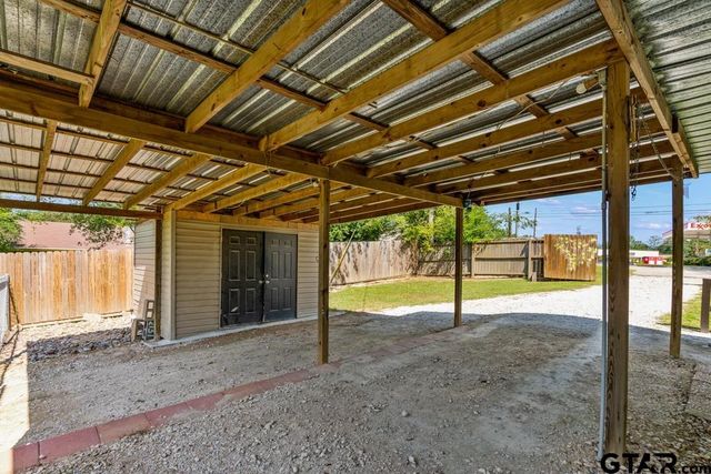 2131 Tryon Road, Longview, TX 75605