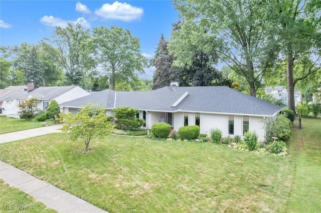 245 Vassar Avenue, Elyria, OH 44035