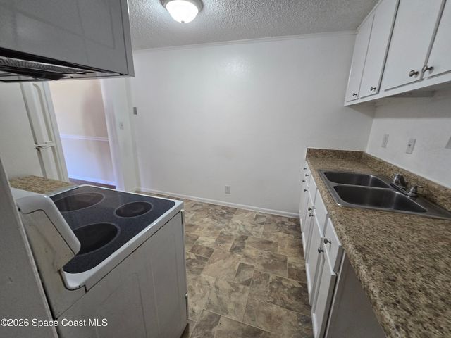 1700 Bottlebrush Drive NE 105, Palm Bay, FL 32905