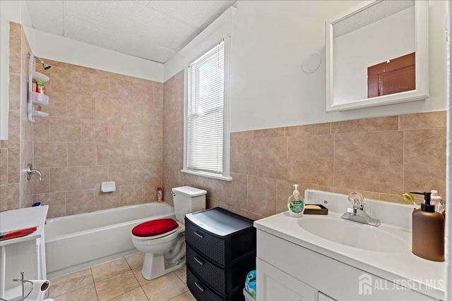 104 Welton Street, New Brunswick, NJ 08901