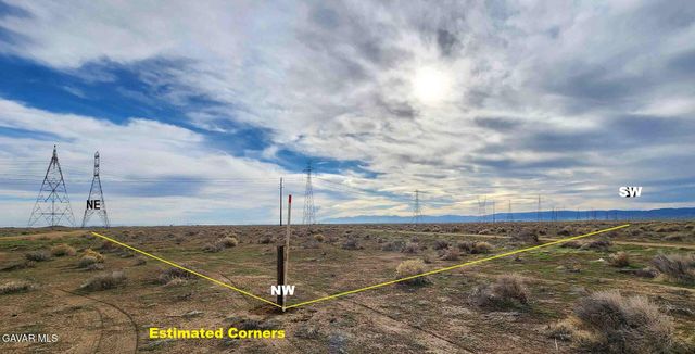 12000 W Avenue B-14, Antelope Acres, CA 93536