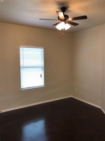 378 Joanne LOOP A, Buda, TX 78610