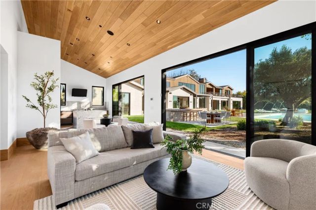 25151 JIM BRIDGER Road, Hidden Hills, CA 91302