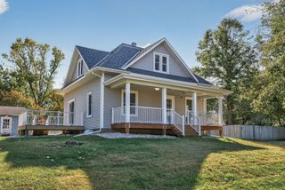 124 George Avenue E, Winsted, MN 55395