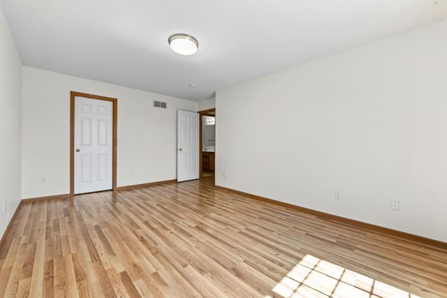 17868 96th Avenue N, Maple Grove, MN 55311