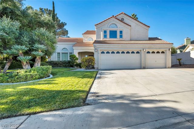 3225 Shoreline Drive, Las Vegas, NV 89117