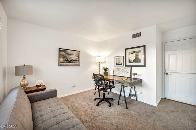 3225 Shoreline Drive, Las Vegas, NV 89117