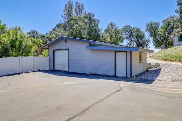10740 Swede Creek Road, Palo Cedro, CA 96073