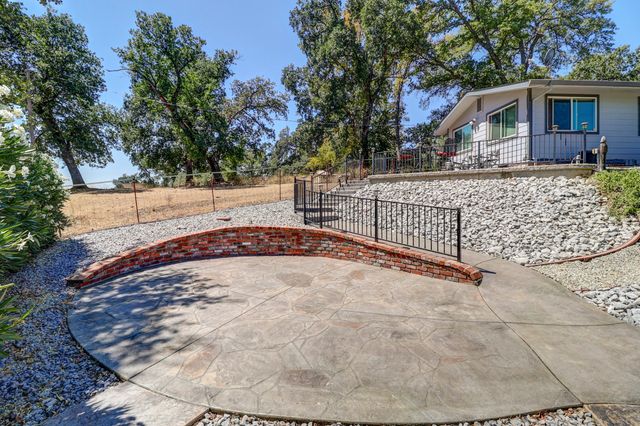 10740 Swede Creek Road, Palo Cedro, CA 96073
