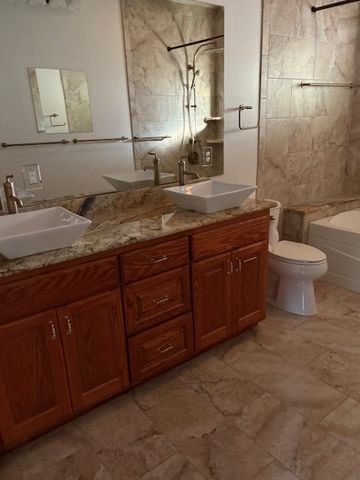 300 Westminster, Kerrville, TX 78028