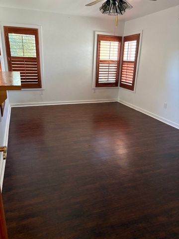 300 Westminster, Kerrville, TX 78028