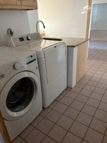 300 Westminster, Kerrville, TX 78028