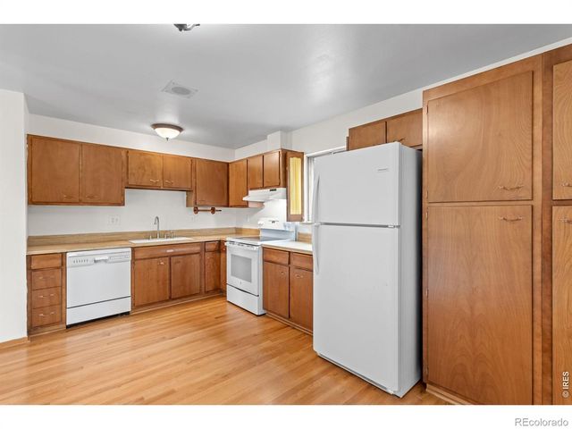 1843 24th Ave Ct, Greeley, CO 80634